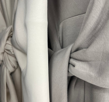 The Minimalist Knot Maxi